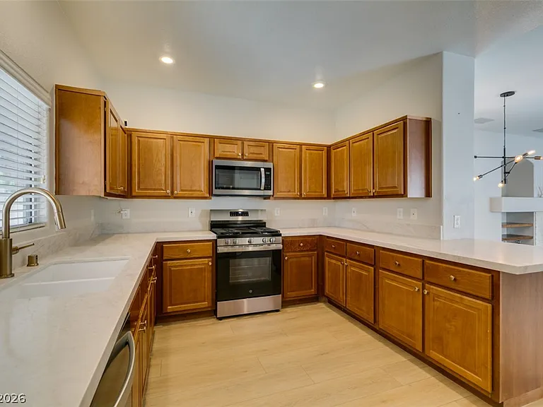 8909 Houston Ridge Ave — Photo 18