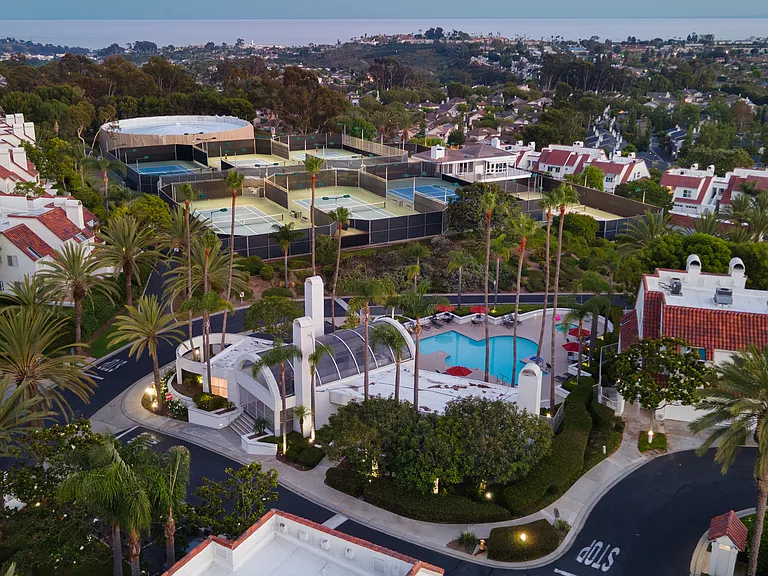 48 La Paloma — Photo 56