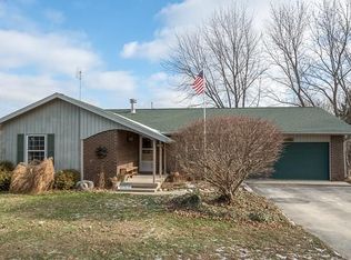 1801 Hayes Rd, Chelsea, MI 48118