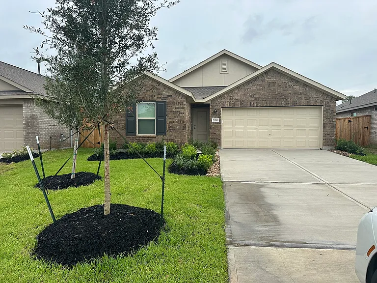 21583 Casavatore Dr — Photo 1