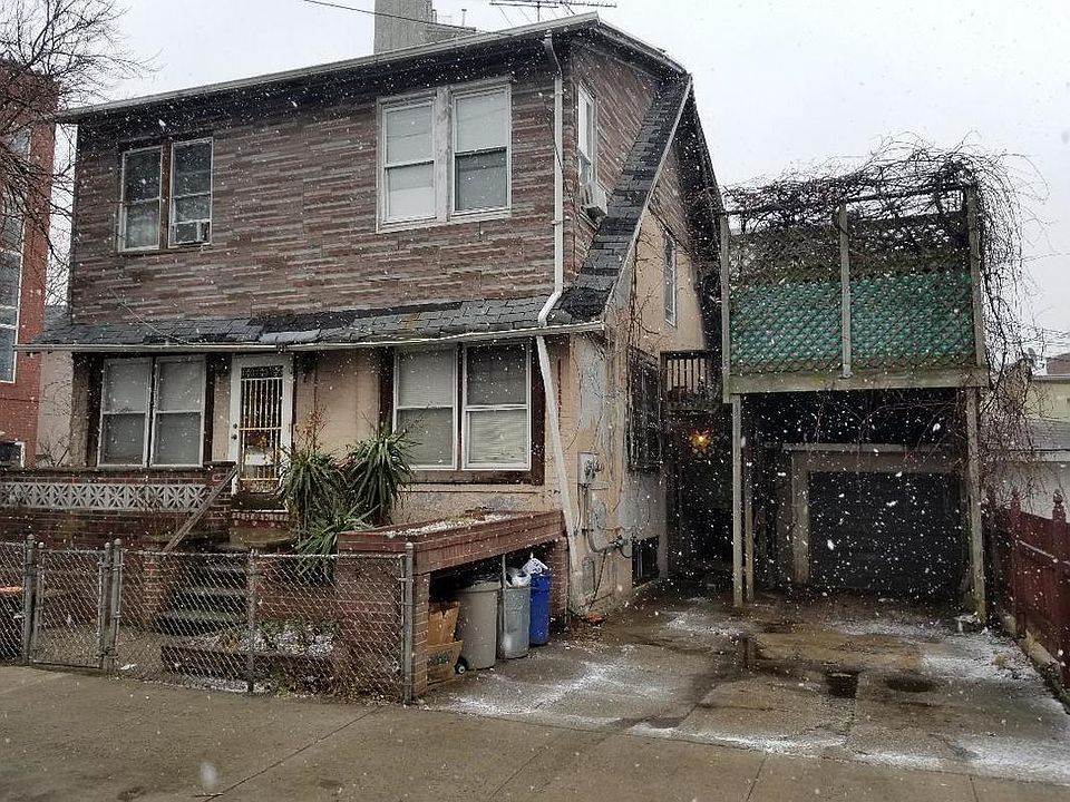 2nd image of 3031 Brighton 1st St #2