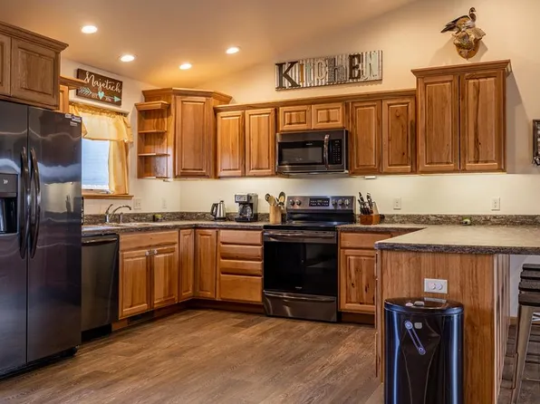 3119 Lame Deer Ave, Cody, WY 82414