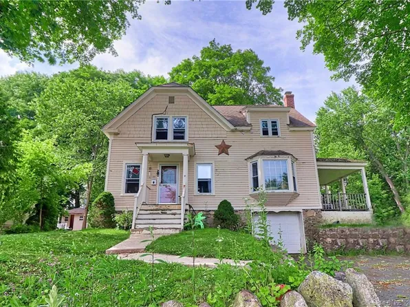 21 Cottage Place, Watertown, CT 06779