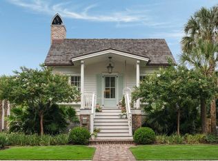 926 Pitt St, Mount Pleasant, SC 29464