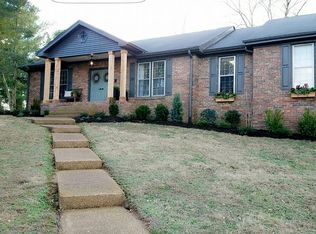 210 Rustic Ct, Old Hickory, TN 37138