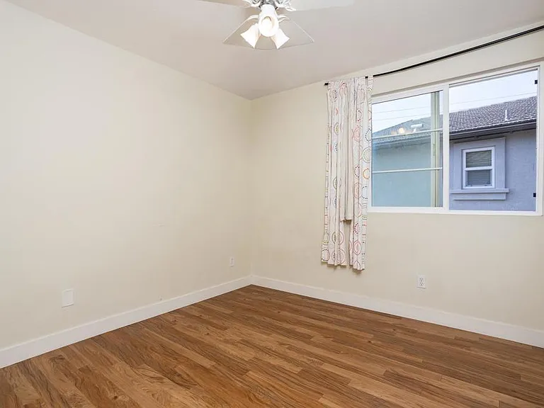 2103 Palo Alto Dr #80 — Photo 7