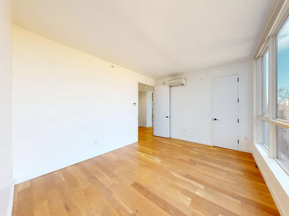 1348 Ocean Avenue image 8 of 8