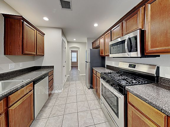 5th image of 20308 E 43rd St S