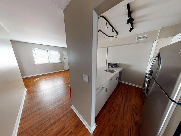 3645 Lancaster Ave #A — Photo 2