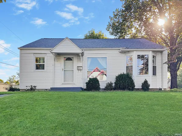 826 N Main St, Princeton, IN 47670