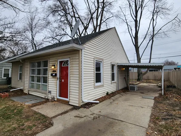 10660 Troy St, Oak Park, MI 48237