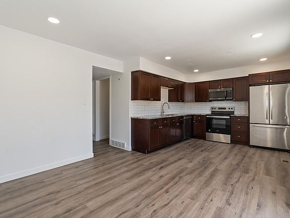 Spacious Kitchen