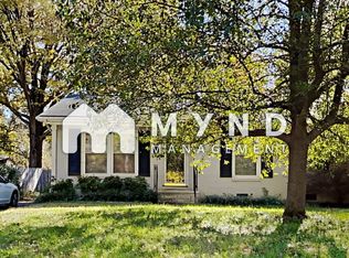 1500 Briarfield Dr, Charlotte, NC 28205