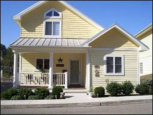 2nd image of 144 E Deer Village Ln