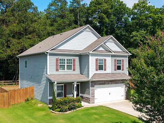 3rd image of 63 Woody Way NW