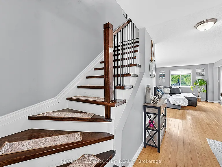 109 Wessenger Dr — Photo 14