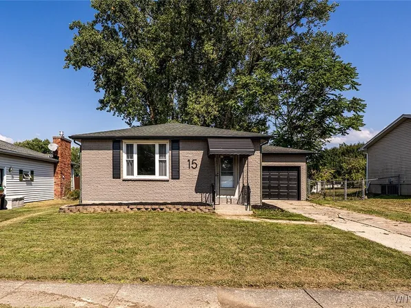 15 Wyndmoor Ct, Depew, NY 14043