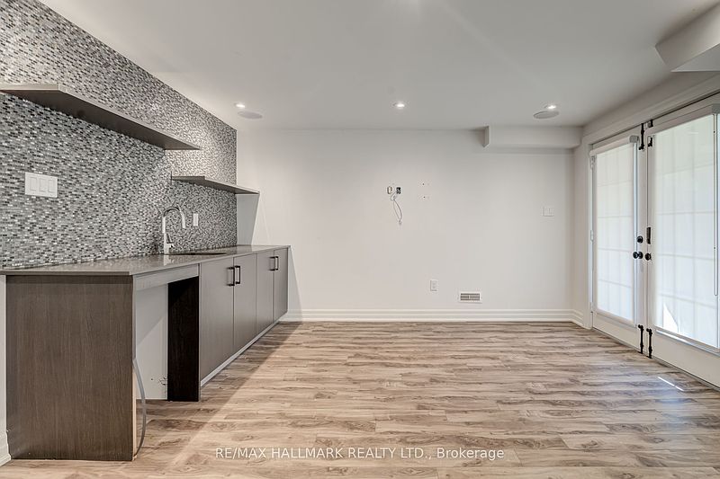 Ajax Townhouse for rent - 3 Bedrooms — photo 29