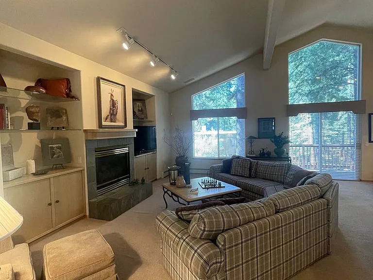 198 Country Club Dr #24 — Photo 9