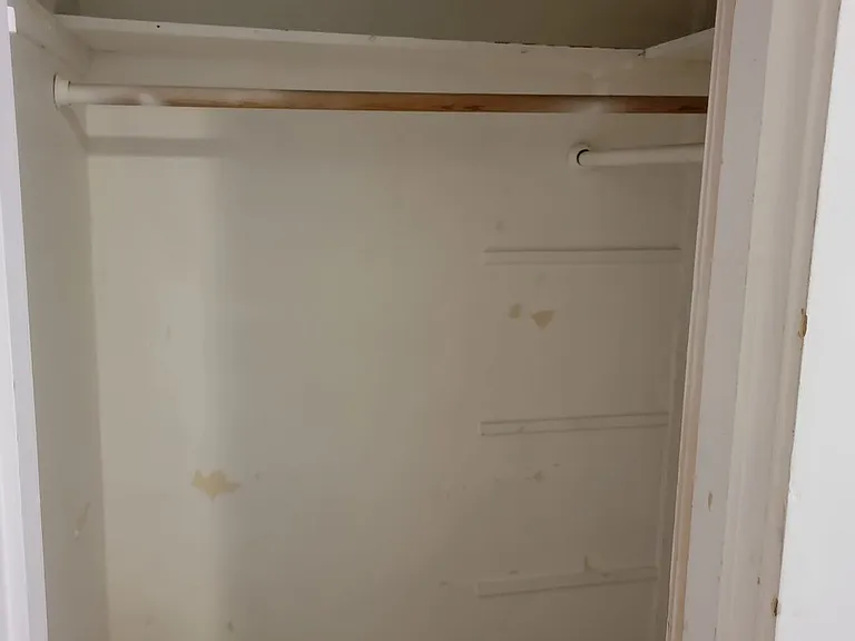 890 SE Ireland St — Photo 9