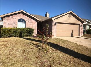 10224 Dallam Ln, Fort Worth, TX 76108
