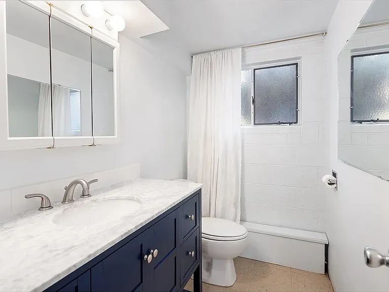 4256 Graham Ct #1 — Photo 9