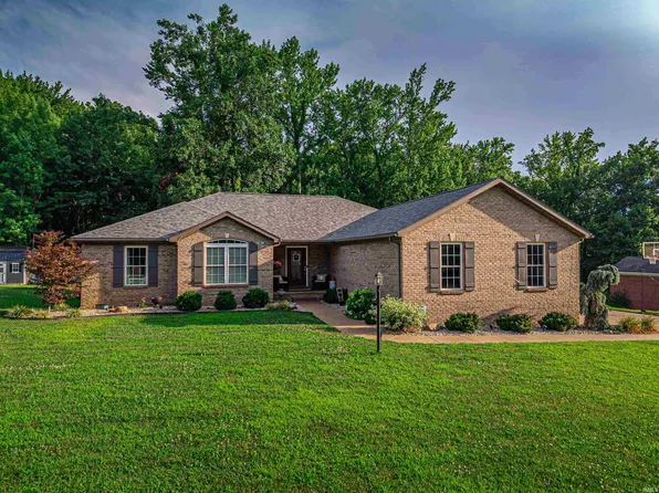 10421 Saint Paul Dr, Mount Vernon, IN 47620