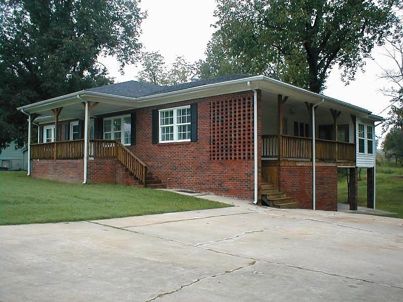 1st image of 104 Georgia Belle Ave