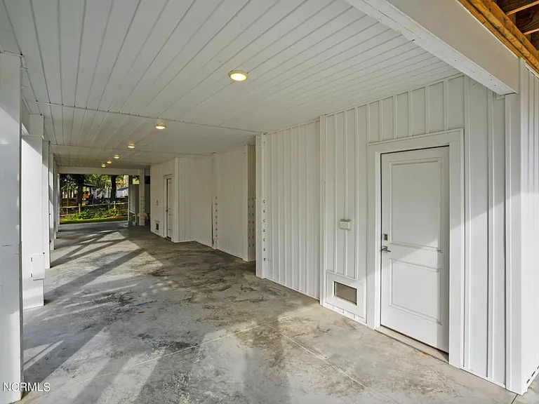 308 Spencer Farlow Dr #2 — Photo 47