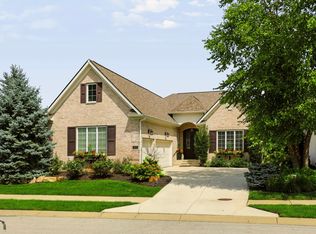15153 Kampen Cir, Carmel, IN 46033