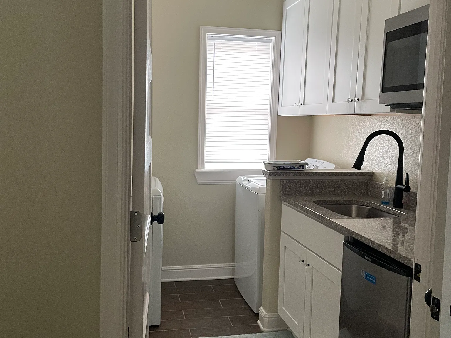 511 S Main St — Photo 3