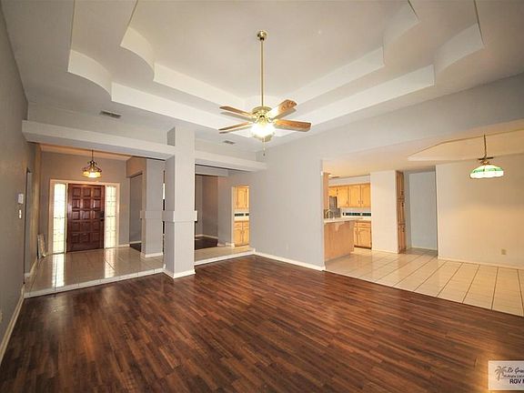 4th image of 2514 W Mark Cir