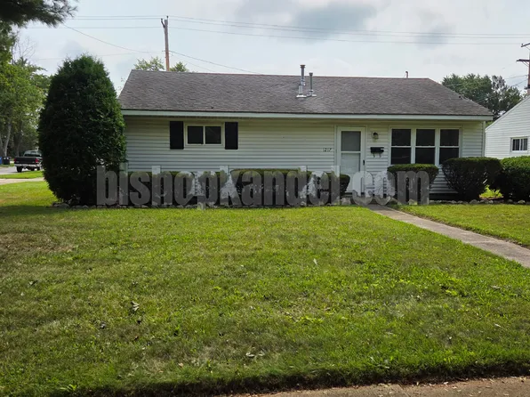 1217 Parkside Pl, Findlay, OH 45840