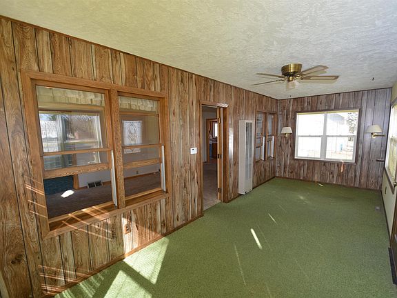 3rd image of 309 W 28th St