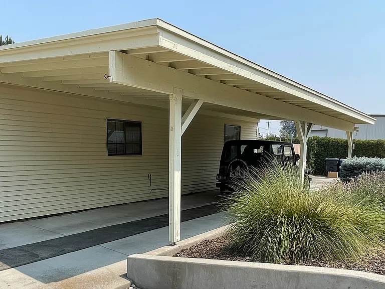 209 W Murray St — Photo 15
