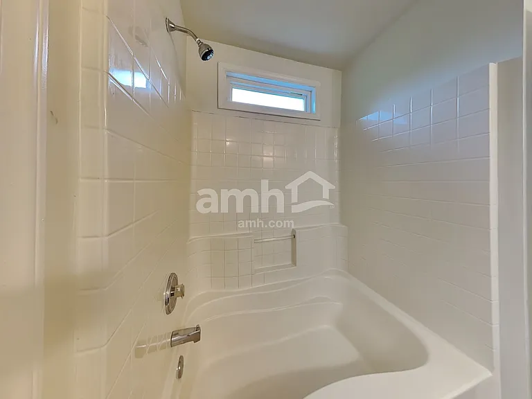 4401 Cobble Creek Ln — Photo 14