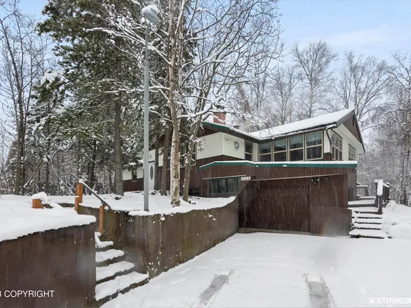 11112 Mausel St, Eagle River, AK 99577