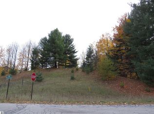 62 Eden St, Kingsley, MI