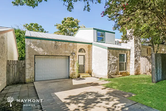 2 bed, 2.0 bath, 1212 sqft, $1,695 — Photo 4