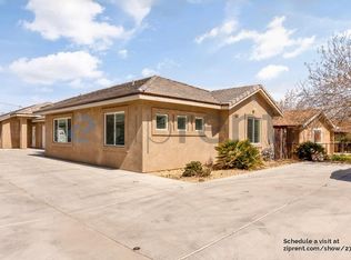 16476 Smoke Tree St UNIT A, Hesperia, CA 92345