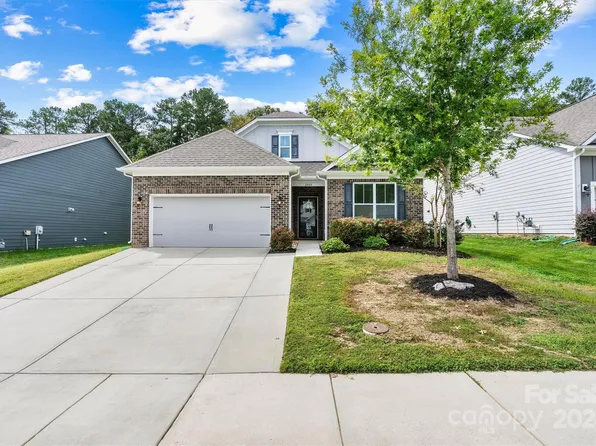 2480 Seagull Dr, Denver, NC 28037