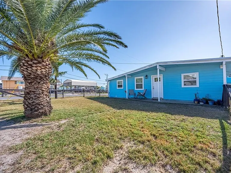 622 S Sandpiper — Photo 2