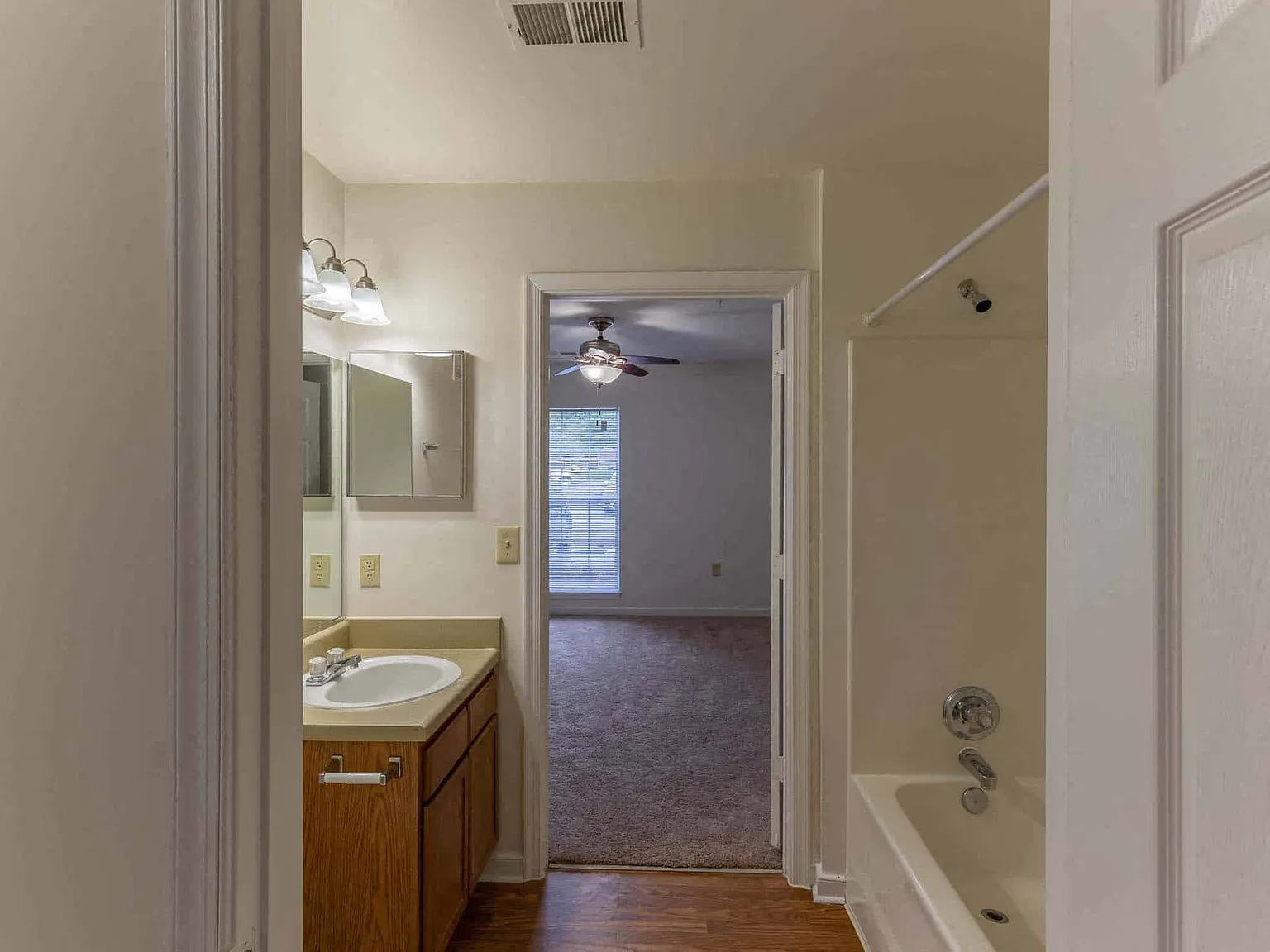 Jefferson Pointe — Photo 3