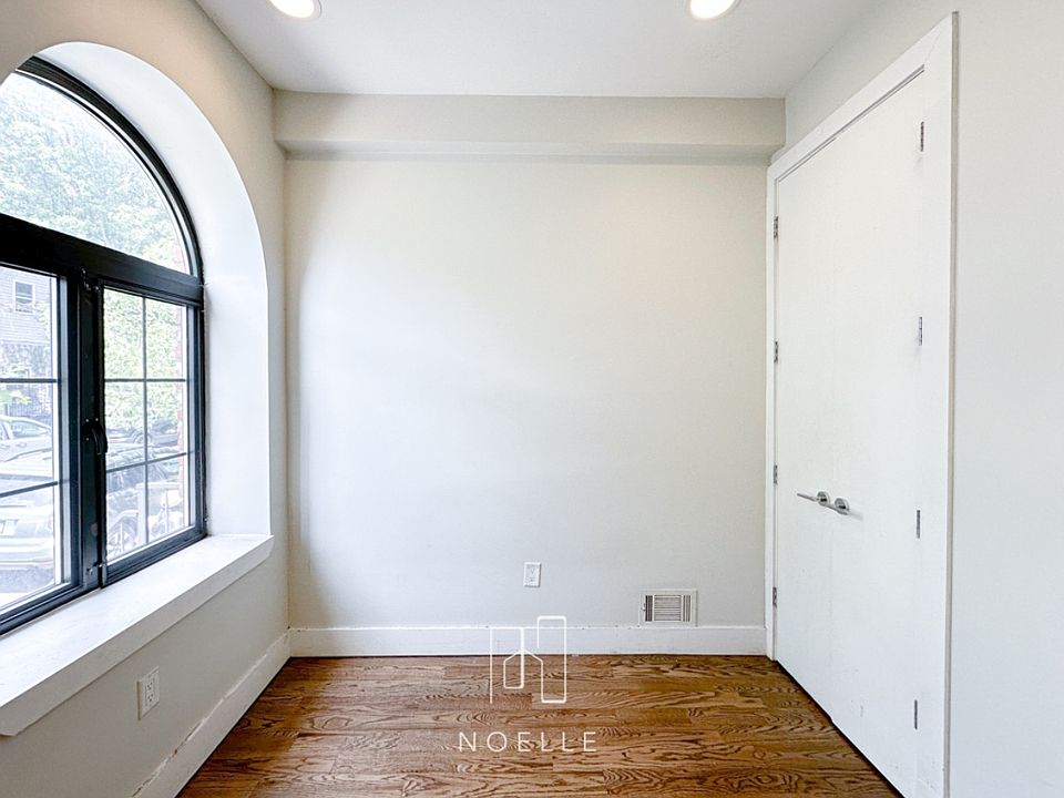 1st image of 358 Palmetto St #1B-C