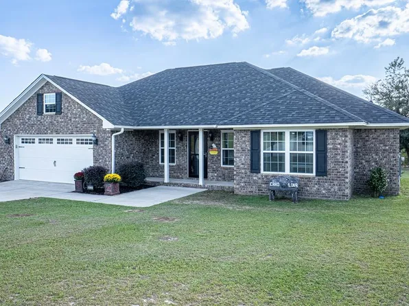 3030 Explorer Dr, Dalzell, SC 29040