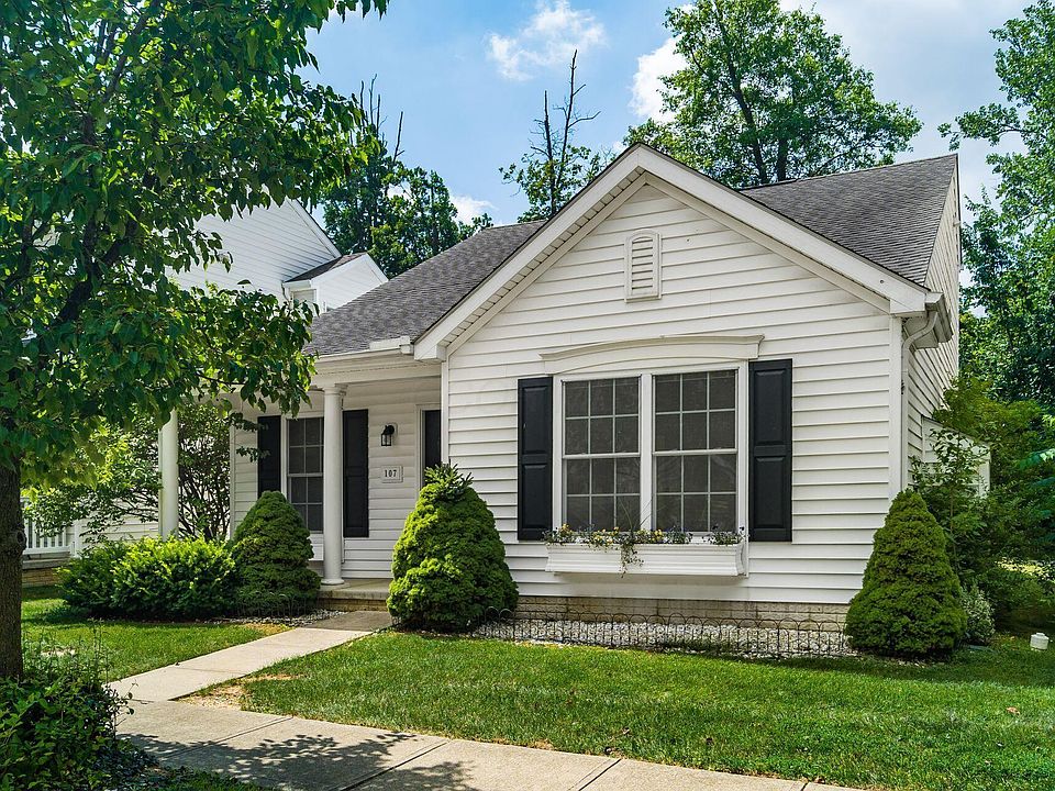 1st image of 107 Arrowfeather Ln