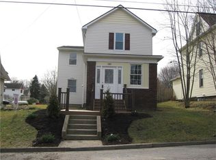 1415 W 9th St, Beaver Falls, PA
