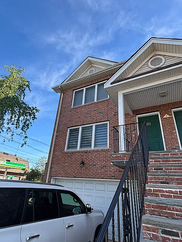89 W Palisades Blvd #1 Photo 1