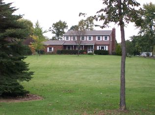 6316 Lodimeadow Dr, Saline, MI