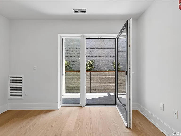 25 S Riverside Ave #207 — Photo 12